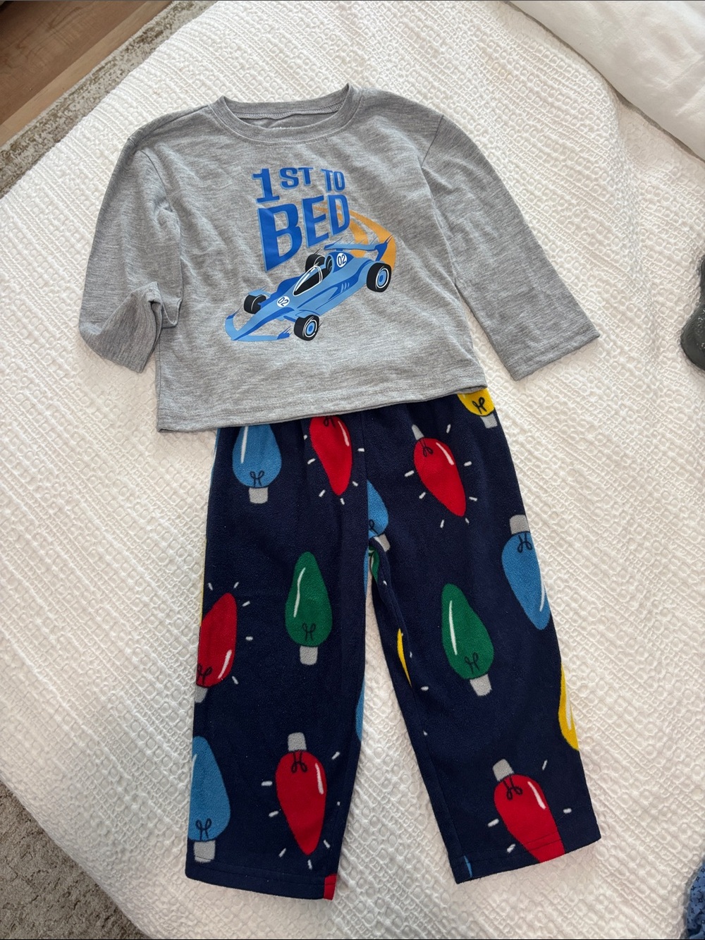 Carters 2-piece pajama